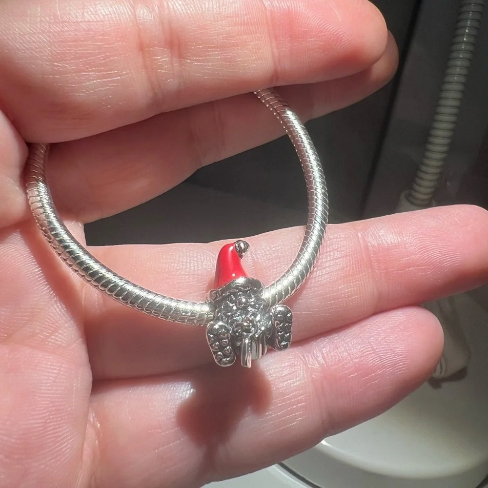 Seated Santa Charm